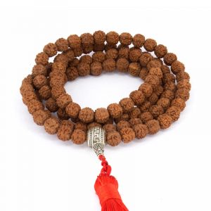 Japamala de Rudraksha vermelho